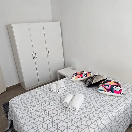 Rosa 2 Apartment *